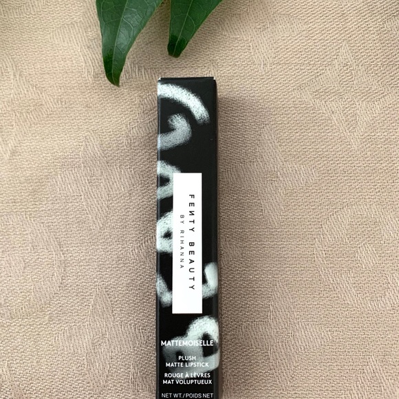 FENTY BEAUTY BUNDLE - Picture 6 of 6